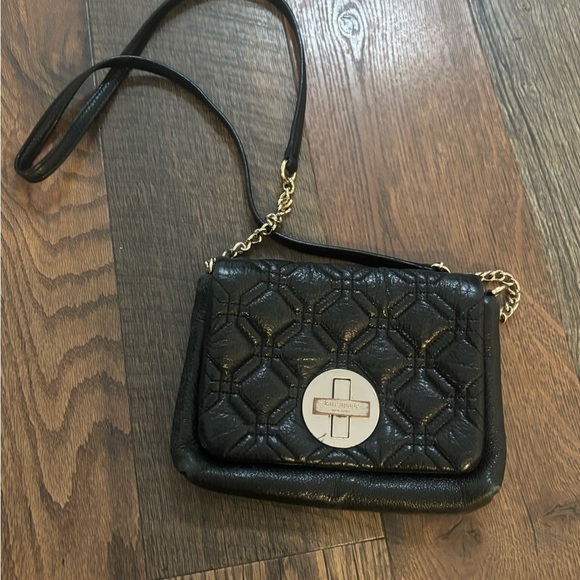 Kate Spade Astor Court Naomi Quilted Leather Crossbody Bag. Great condition! - Picture 8 of 13